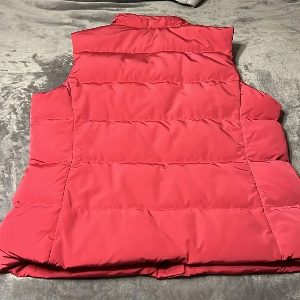 Pink Talbots Women’s Puffer Vest - Picture 5 of 6